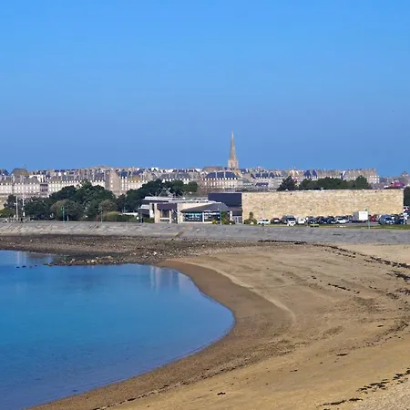 Apartment Appt Vue Mer, 20m Du Sillon, 300m D'intra Muros *